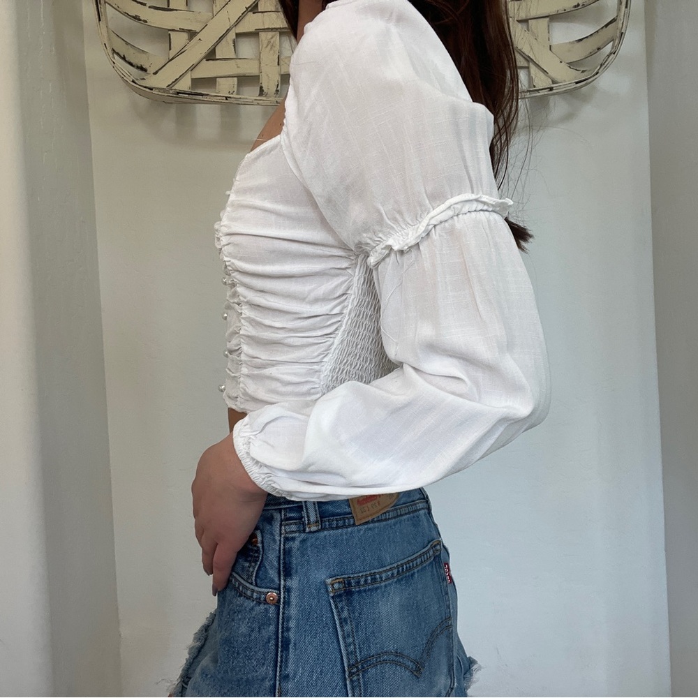 Forever 21 cropped blouse